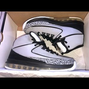 Air Jordan 2.0 (GS), Youth sz. 6.5, Grey/Metallic Gold -White, 100% authentic